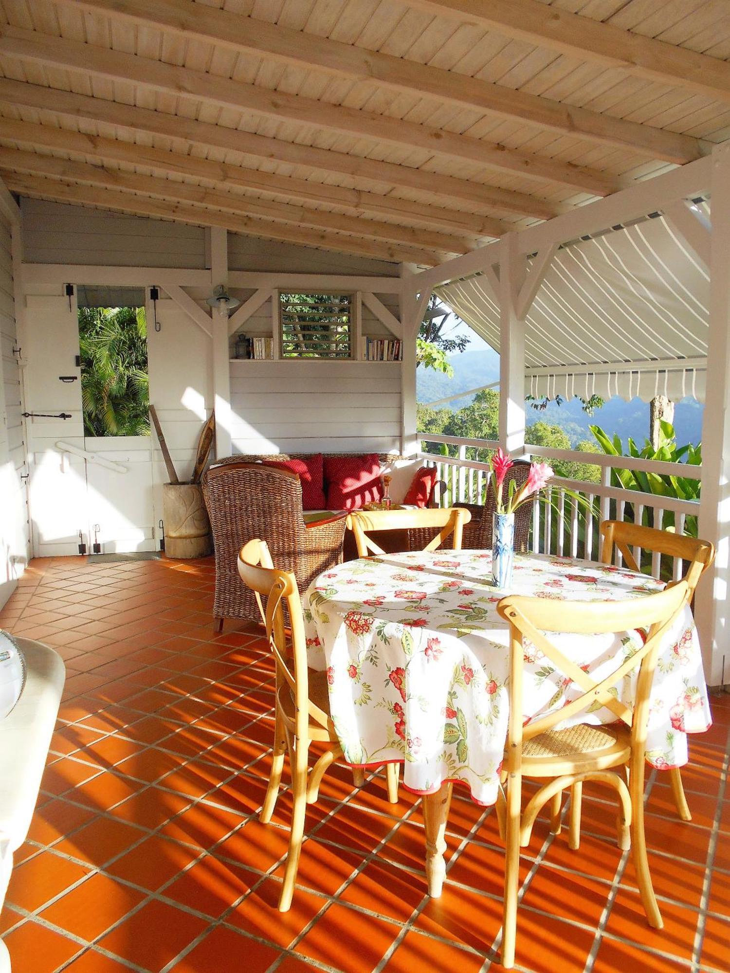 Beausejour Guest House Pointe-Noire Exterior photo